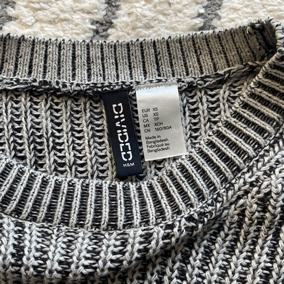 H&M Knit Sweater - Picture 2 of 3